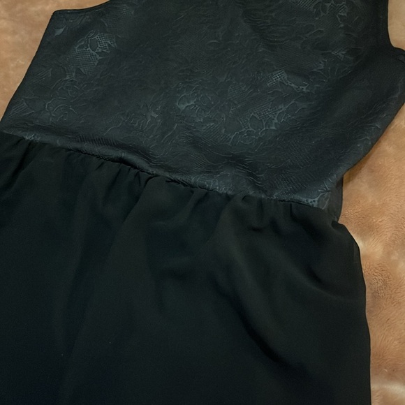 NEW LOOK Black Rose Embossed High Low Sleeveless Dress - Picture 3 of 12